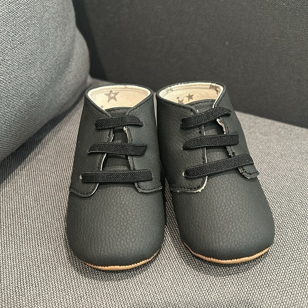 Ju-Ju-Be Chukka Boot Baby Shoes Size 3 Black